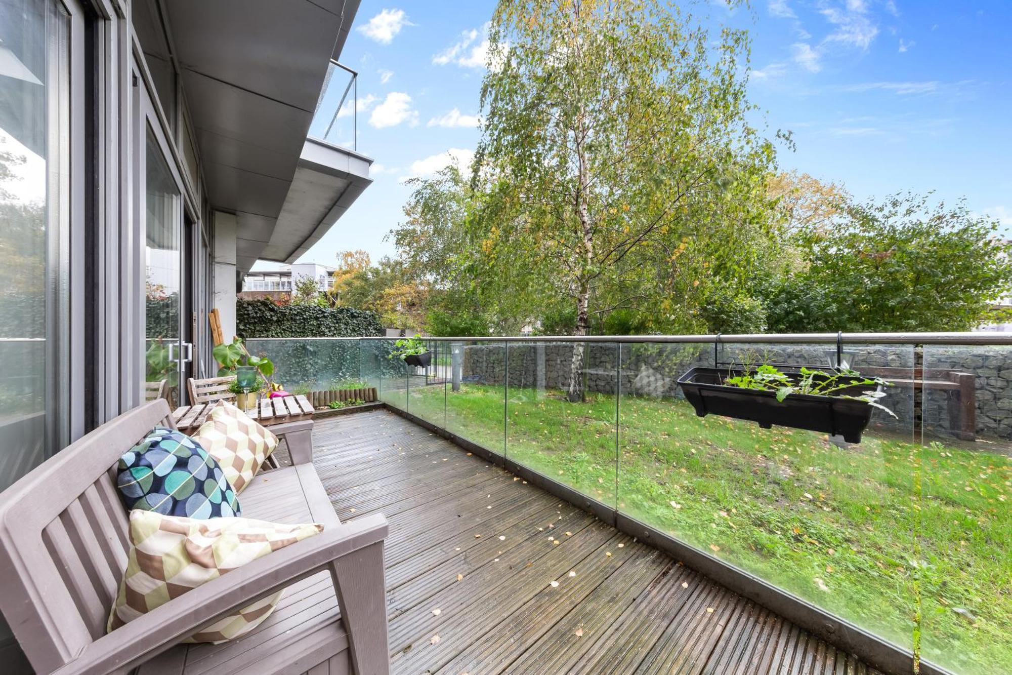 Trendy 2 Bed Flat In Greenwich With Car Parking Londres Exterior foto