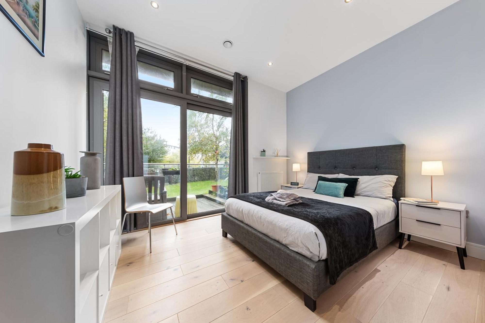 Trendy 2 Bed Flat In Greenwich With Car Parking Londres Exterior foto