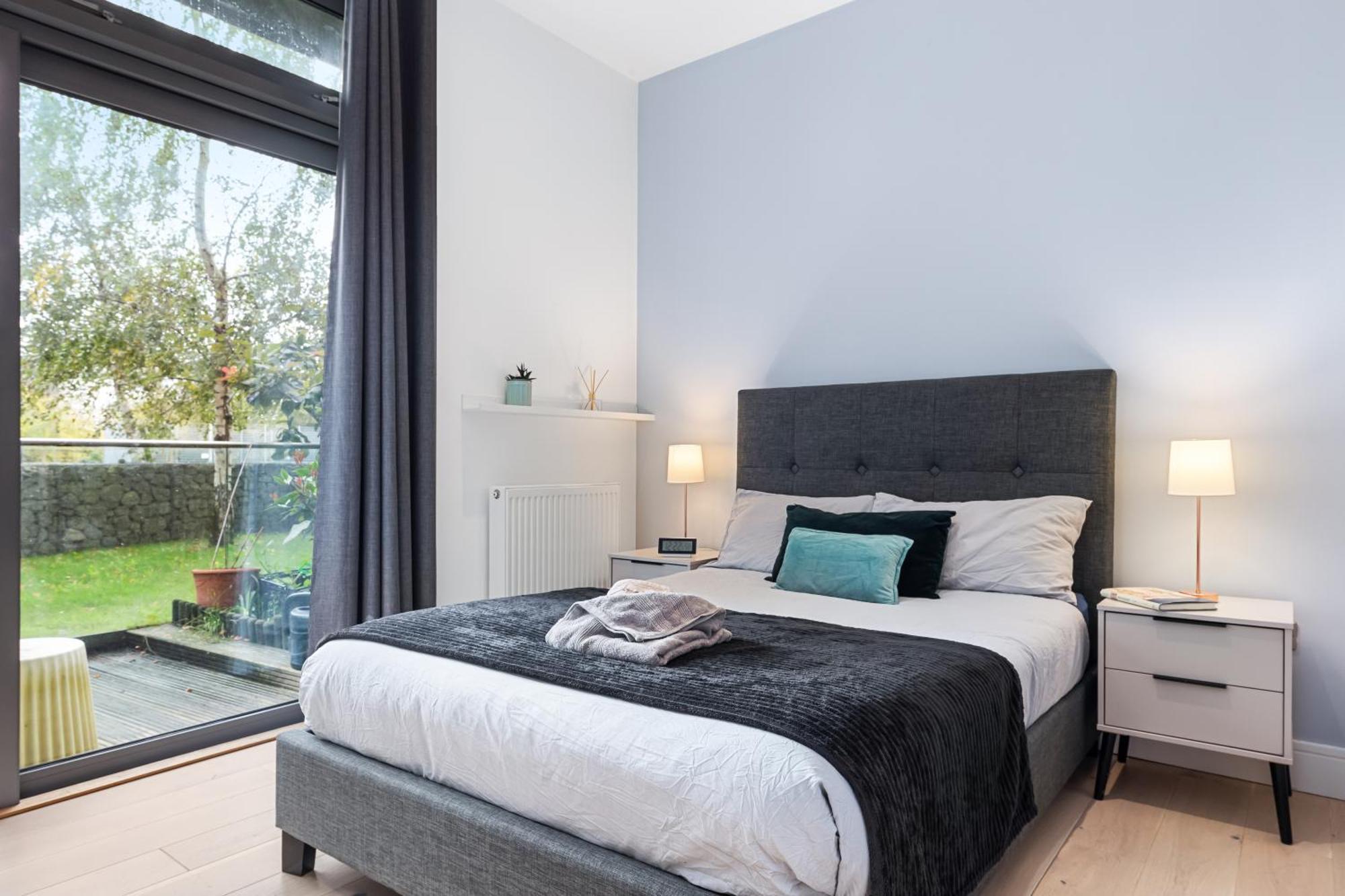 Trendy 2 Bed Flat In Greenwich With Car Parking Londres Exterior foto